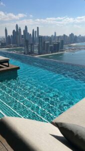 Top 10 swimming pools in dubai